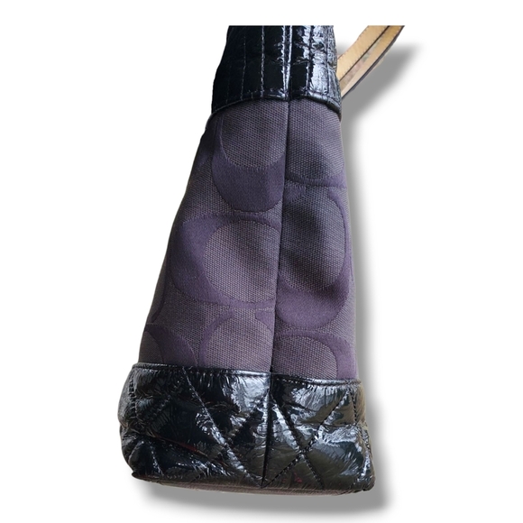 Coach 18676 Quilted Poppy Black on Black Jacquard Silver Tote Bag - Picture 10 of 17